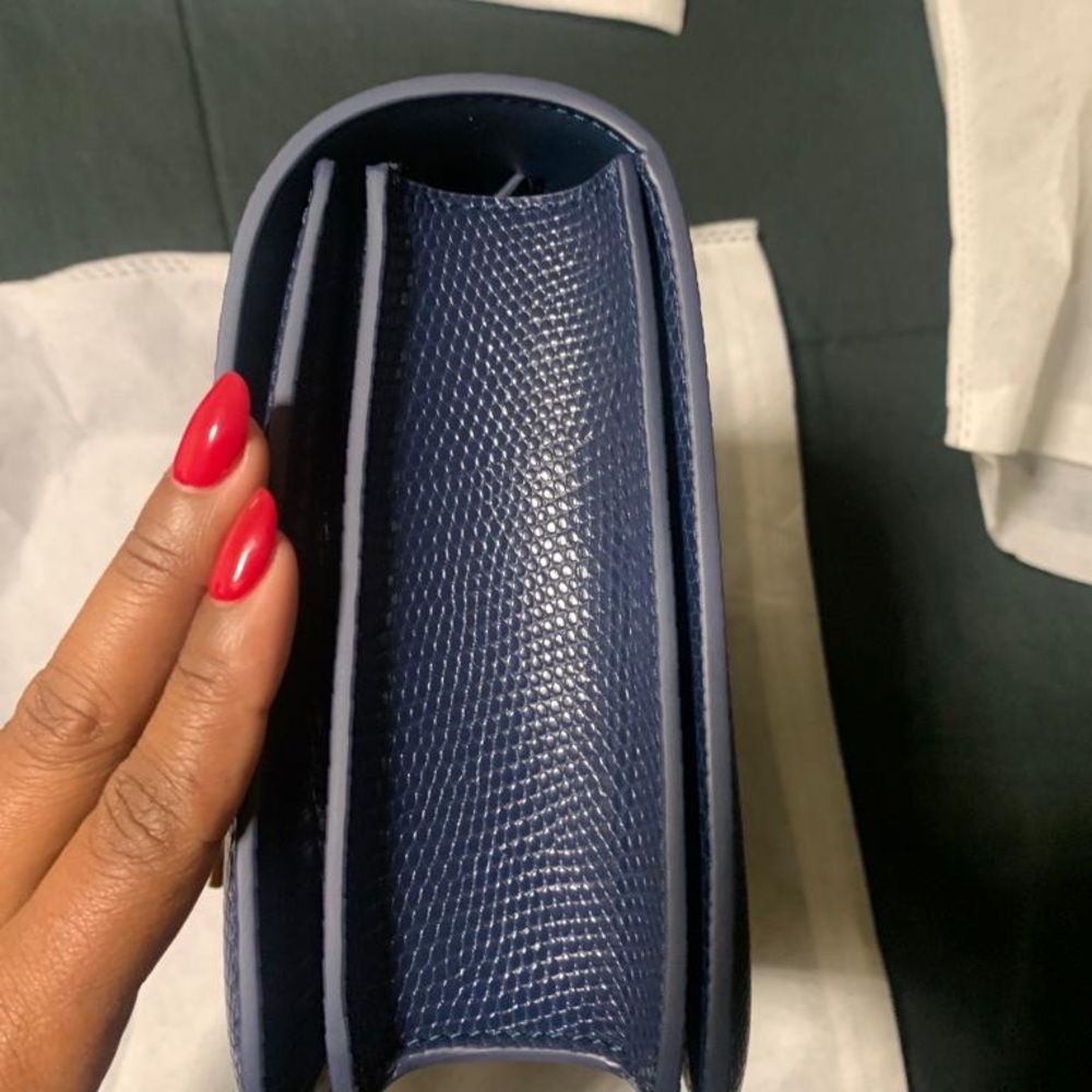 Box Bag in navy snakeskin - Picture 5 of 12